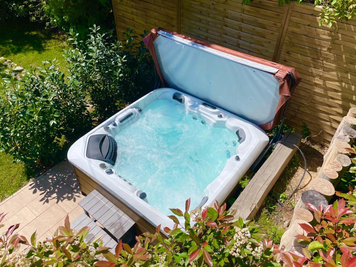 Alsóörs Wooden Apartman Premium Jacuzzival מראה חיצוני תמונה